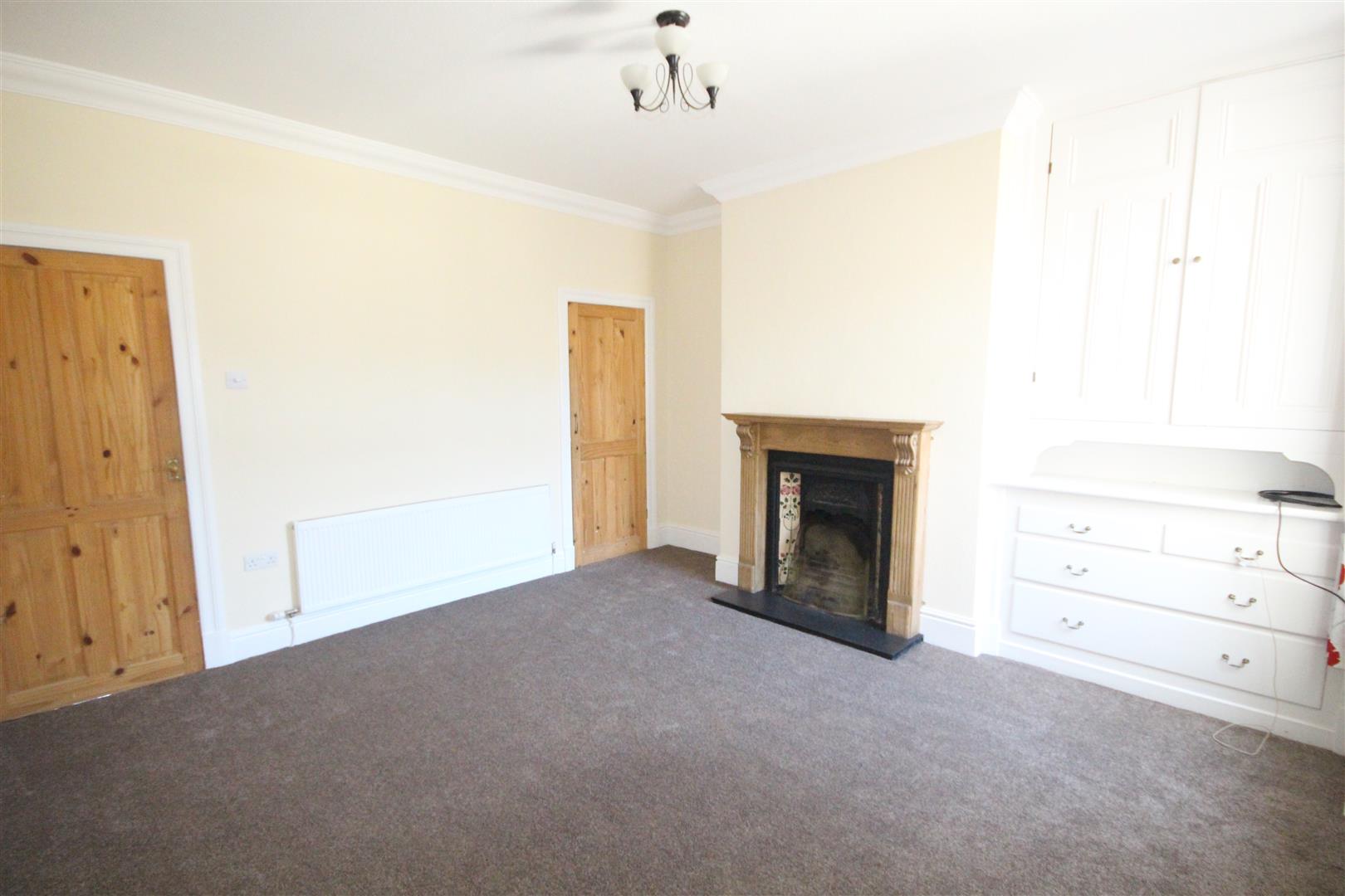 2 bedroom terraced house To Let in Barnoldswick - IMG_7871.jpg